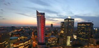 Jakie usługi oferuje wirtualne biuro w centrum Warszawy